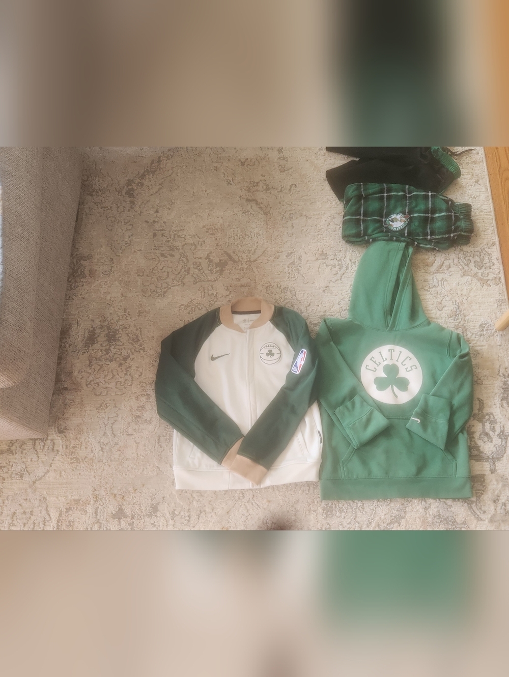 Nike Boston Celtics Lot - Picture 3 of 3
